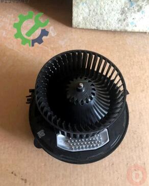 Volkswagen Golf Regulatör 5WB819021 çıkma parça
