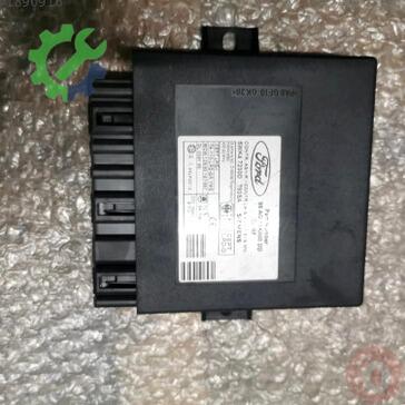 Ford Focus Park Sensörü 5WK47230D çıkma parça