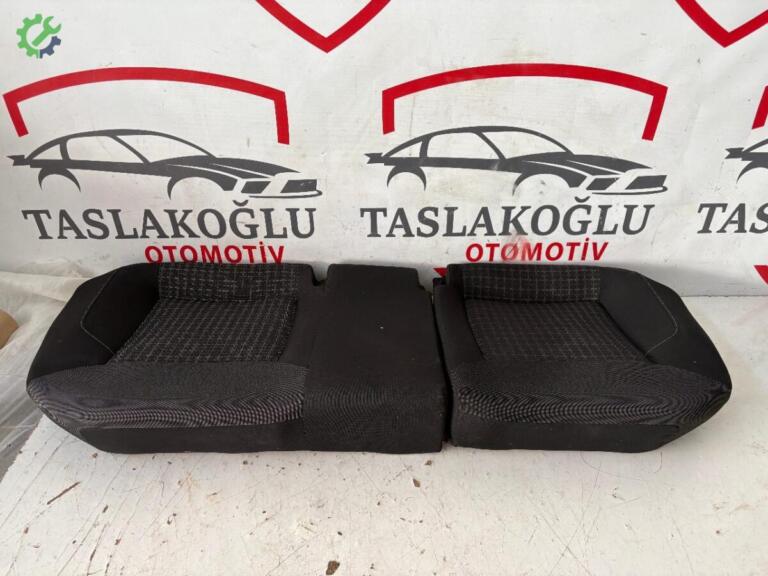 Volkswagen Polo Arka Koltuk çıkma parça