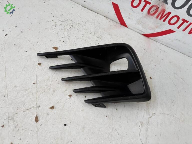 Honda City Sis Farı Çerçevesi çıkma parça