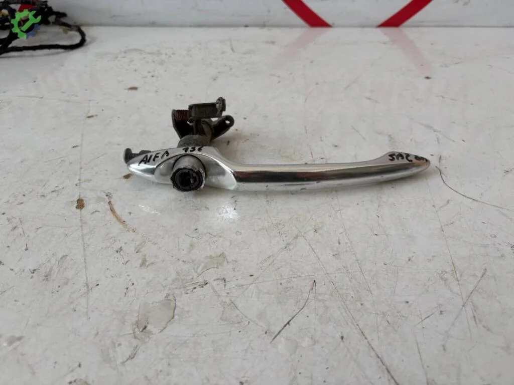 Alfa Romeo 156 Dış Kapı Kolu çıkma parça