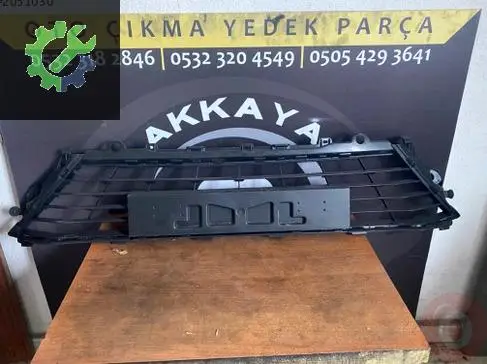 Renault Megane Tampon Izgarası çıkma parça