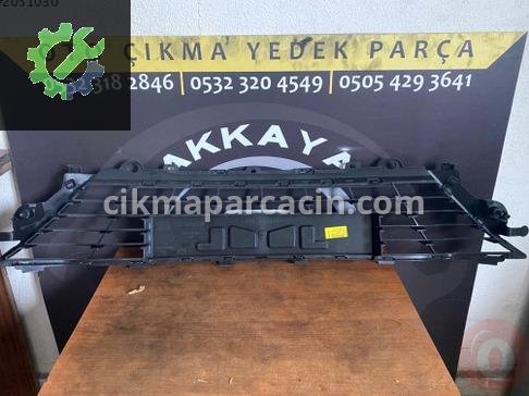 Renault Megane Tampon Izgarası 622544180R çıkma parça