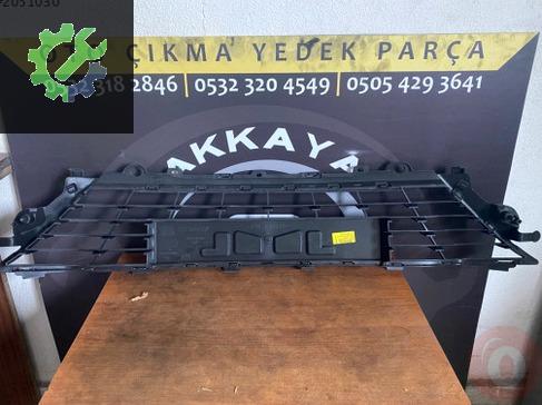 Renault Megane Tampon Izgarası 622544180R çıkma parça