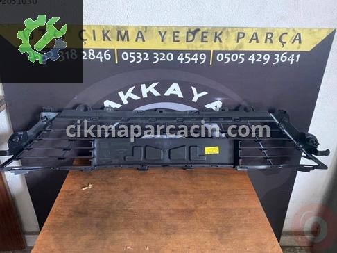 Renault Megane Tampon Izgarası 622544180R çıkma parça