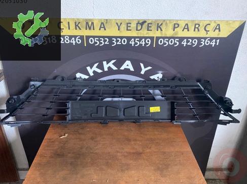Renault Megane Tampon Izgarası 622544180R çıkma parça