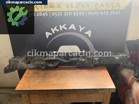 Renault Clio Ön Panel çıkma parça