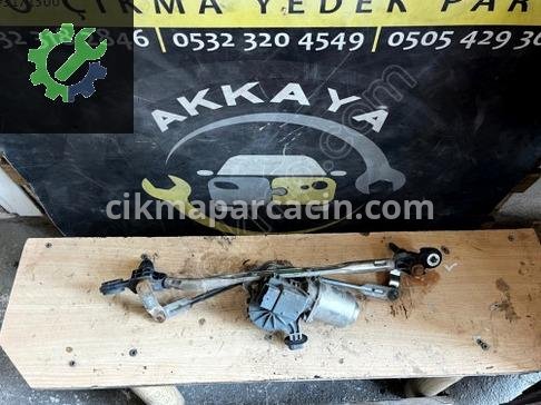 Renault Fluence Silecek Motoru 64300024 çıkma parça