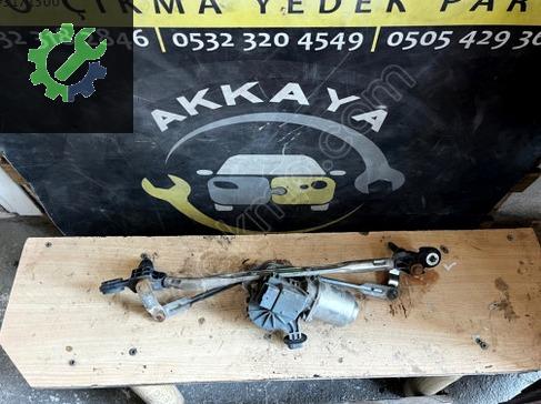 Renault Fluence Silecek Motoru 64300024 çıkma parça
