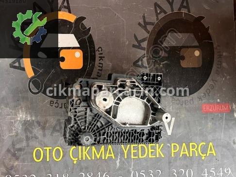 Renault Clio Akü 648947355R çıkma parça
