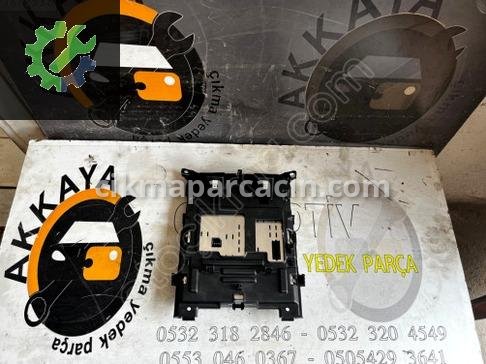 Renault Megane Bilgi Ekranı 681833236R çıkma parça