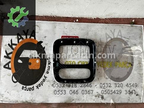 Renault Trafic Teyp Çerçevesi 682604581R çıkma parça