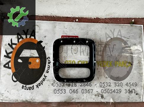 Renault Trafic Teyp Çerçevesi 682604581R çıkma parça