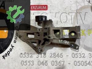 688308001R CLİO IV CAPTUR FLUENCE DUSTER 1.5 DCI Bağlantı Braketi