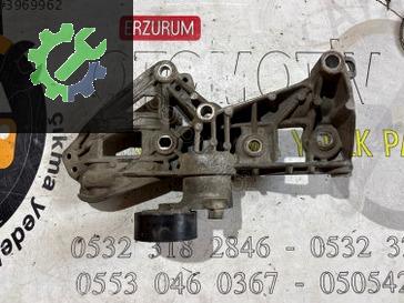 Renault Clio Motor Braketi 688308001R çıkma parça