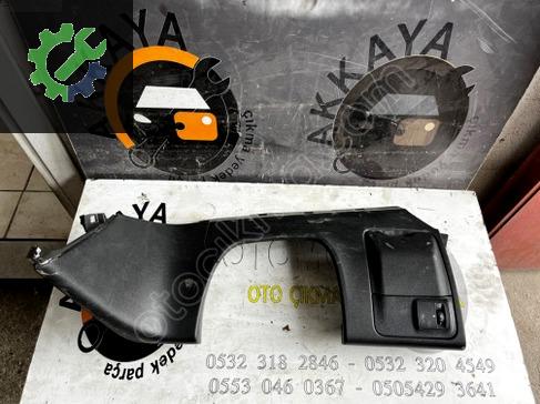 Renault Megane Torpido 689216648R çıkma parça