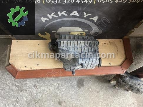 Volkswagen Polo Hava Filtresi Kutusu 6K0129607Q çıkma parça