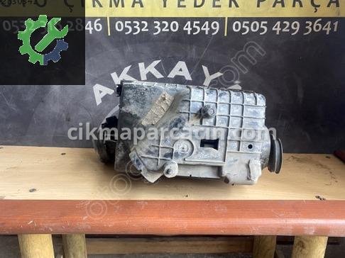 Volkswagen Polo Hava Filtresi Kutusu 6K0129607Q çıkma parça