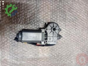 Volkswagen Caddy Orijinal Çıkma Silecek Motoru 6K9955713