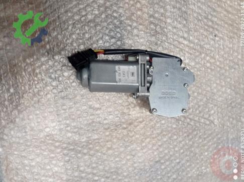Volkswagen Caddy Silecek Motoru 6K9955713 çıkma parça