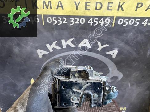 Volkswagen Polo Sol Arka Kapı Kilidi 6N4839015 çıkma parça