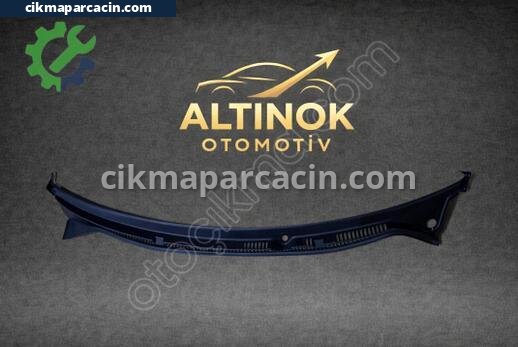 Volkswagen Polo Cam Önü Izgarası çıkma parça