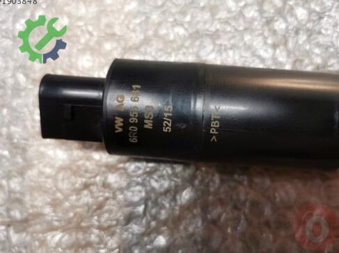 Skoda Fabia Su Fıskiyesi 6R0955681 çıkma parça