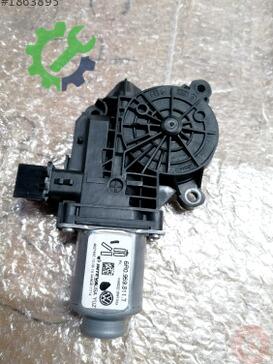 Volkswagen Jetta Cam Motoru 6R0959811M çıkma parça
