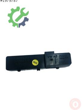 Skoda Fabia Tavan Lambası 6V0035624 çıkma parça