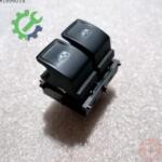 Skoda Fabia 2022 Cam Çıkma – 6V0959858A