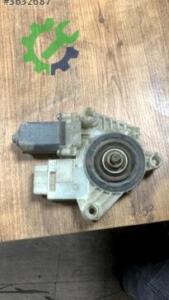 6V1959801B skoda rapid sol ön cam motoru