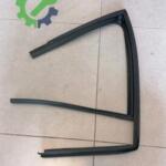 Çıkma Skoda Fabia Kapı Çıtası 6V6839431L