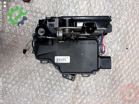 Volkswagen Golf Kapı Kilidi 6X1837013H çıkma parça