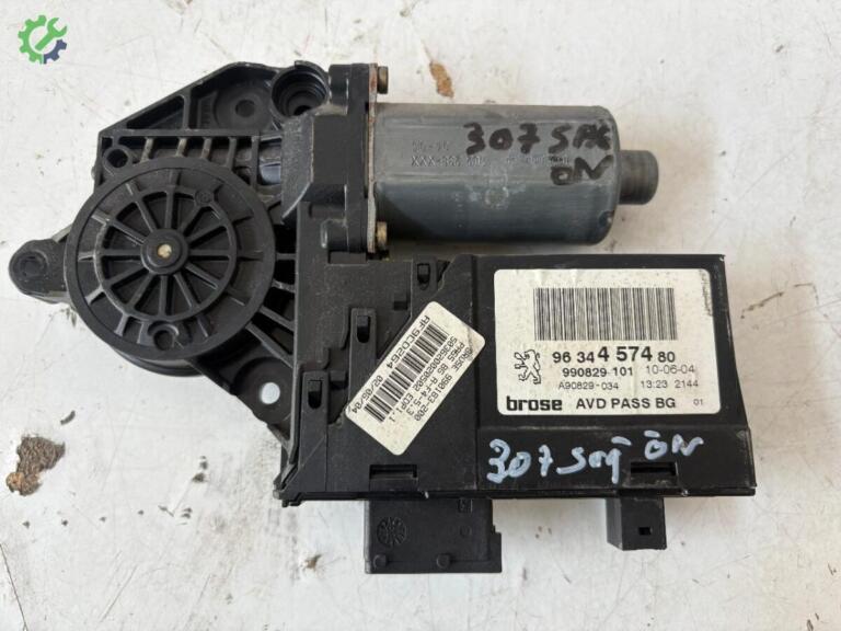 Peugeot 307 Cam Motoru çıkma parça