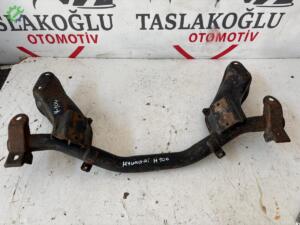 HYUNDAİ H100 PANELVAN MOTOR TRAVERSİ