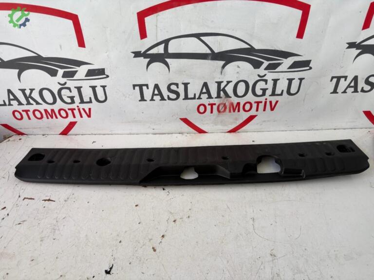 Renault Kangoo Eşik Bakaliti çıkma parça