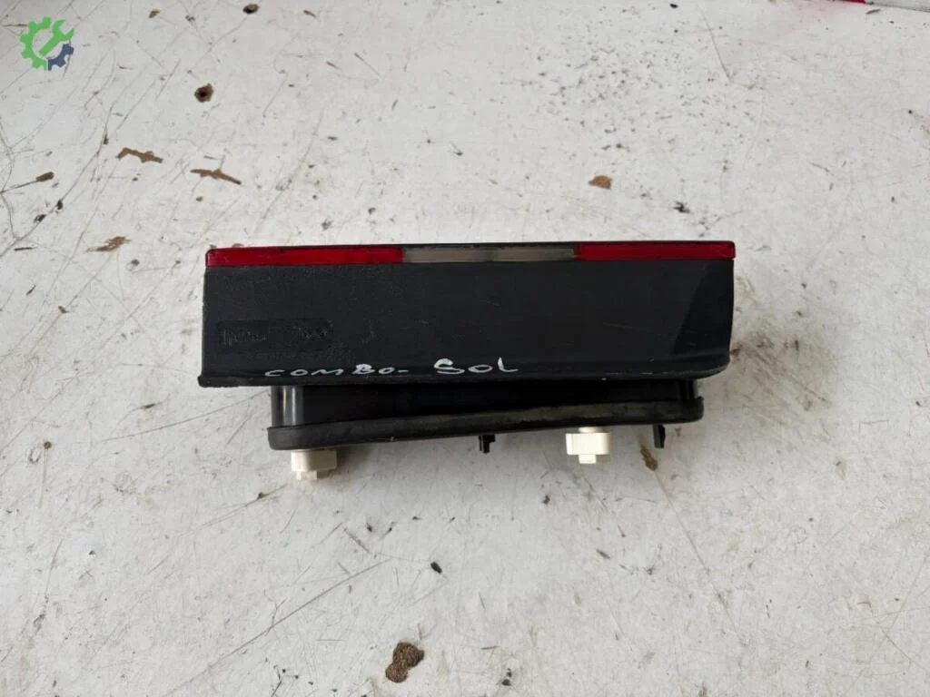 Opel Combo Sol Stop çıkma parça