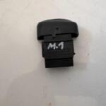 RENAULT MEGANE 1 MERKEZİ KİLİD TÜĞMESİ DÜĞMESİ