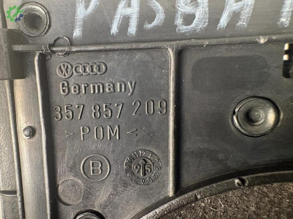 Volkswagen Passat İç Trim çıkma parça