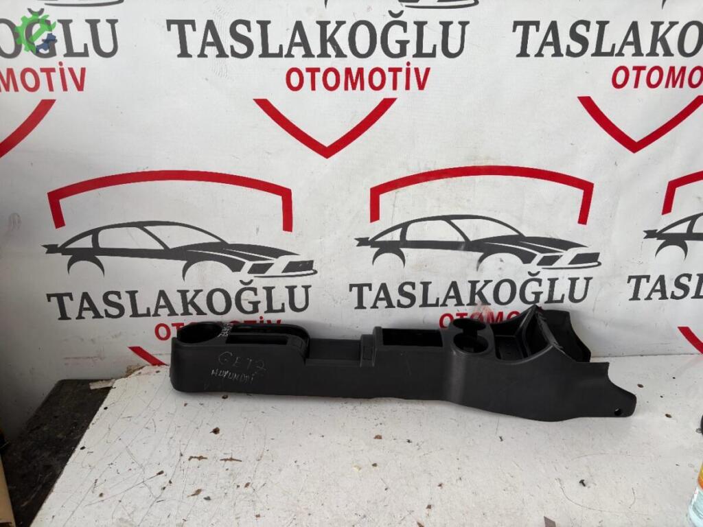 Hyundai Getz Orta Konsol çıkma parça