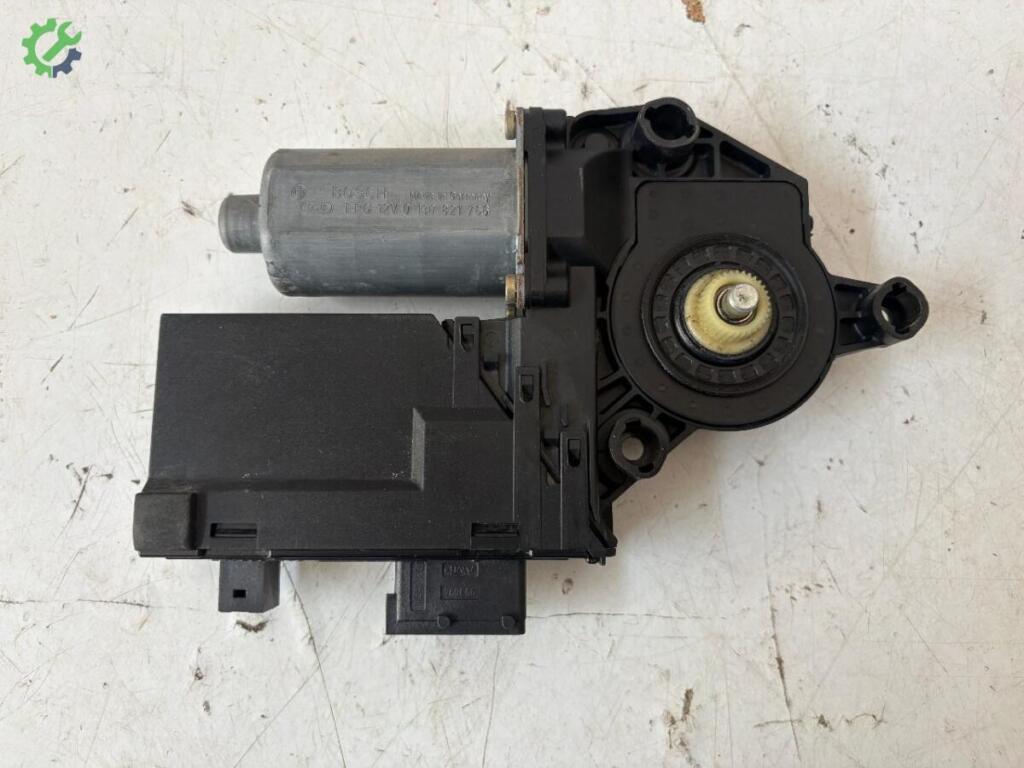 Peugeot 307 Cam Motoru çıkma parça