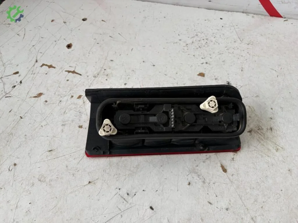 Opel Combo Sol Stop çıkma parça