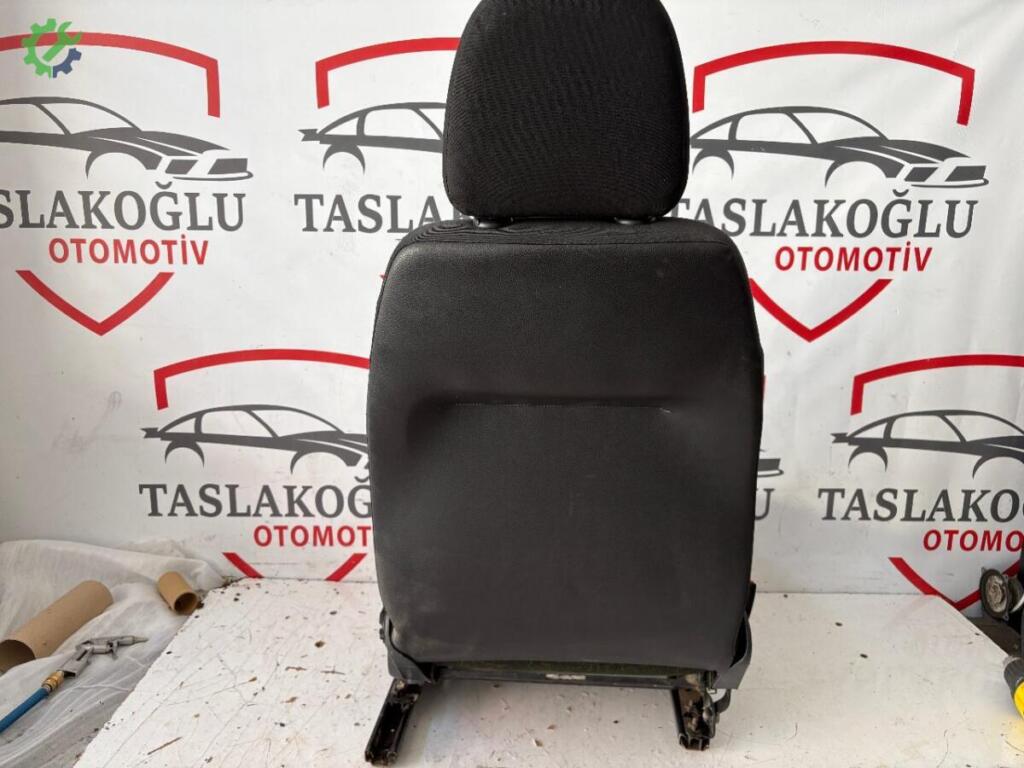 Volkswagen Polo Koltuk çıkma parça