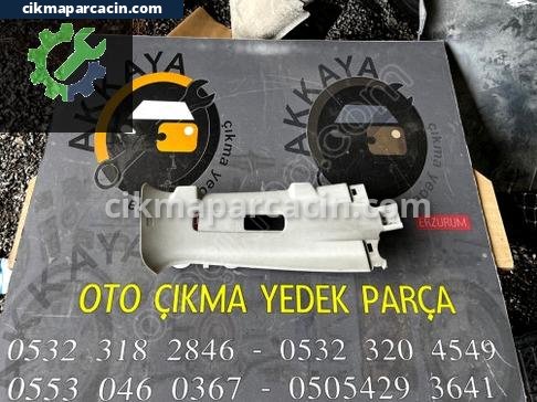 Mitsubishi L200 Orta Direk Kaplaması çıkma parça