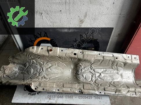 Renault Megane Alt Muhafaza 747517622R çıkma parça