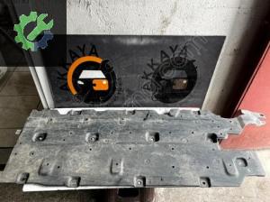 748155384R Megane 4 Alt Muhafaza Bakaliti Orjinal Çıkma