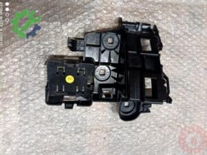 Volkswagen Touareg 2022 Tampon Braketi Çıkma - 760807483A