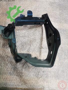Volkswagen Touareg Çamurluk 760821107 çıkma parça
