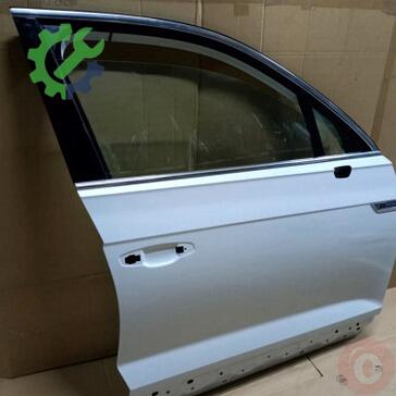 Volkswagen Touareg Kapı 760831052B çıkma parça