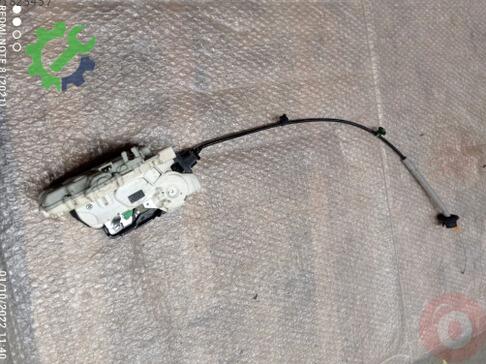 Volkswagen Touareg Kapı Kilidi 760839016A çıkma parça